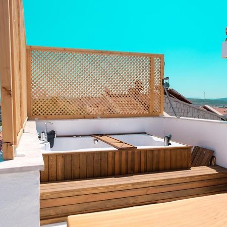 Tek Han Alacati Hotel Exterior photo