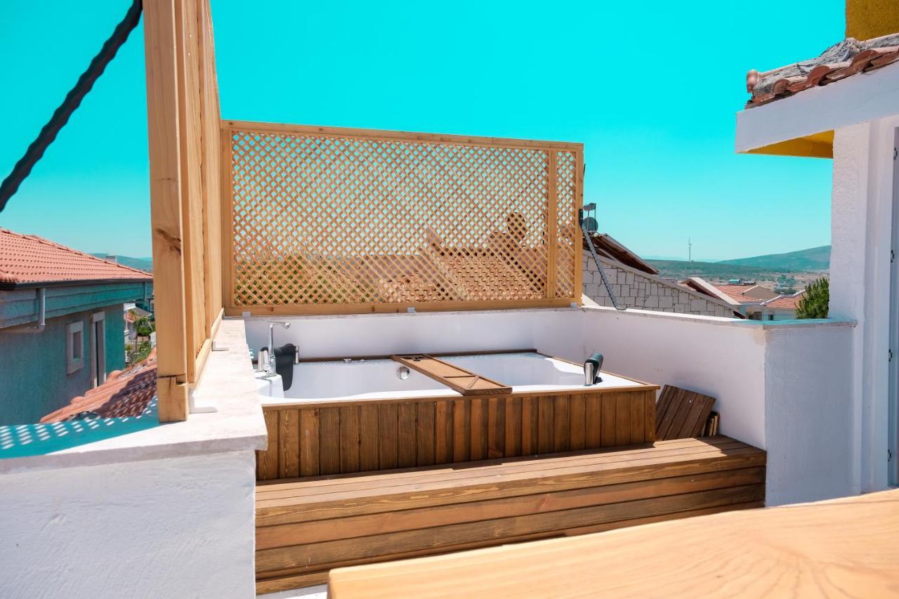 Tek Han Alacati Hotel Exterior photo